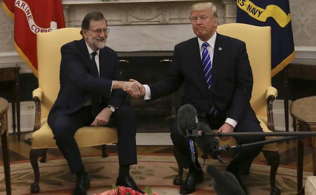 Trump recibe a Rajoy en la Casa Blanca.