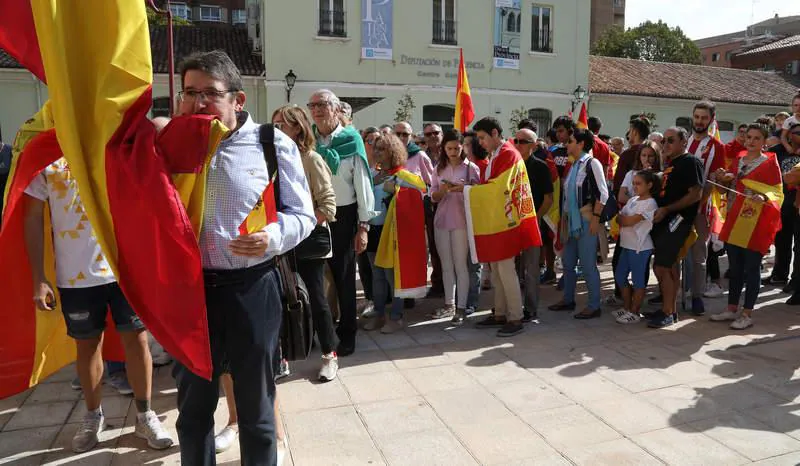 Concentración en Palencia contra el referéndum de Cataluña