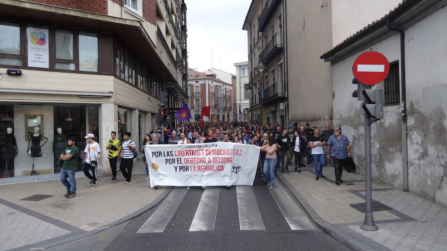 Manifestación en Valladolid por el derecho a decidir en Cataluña