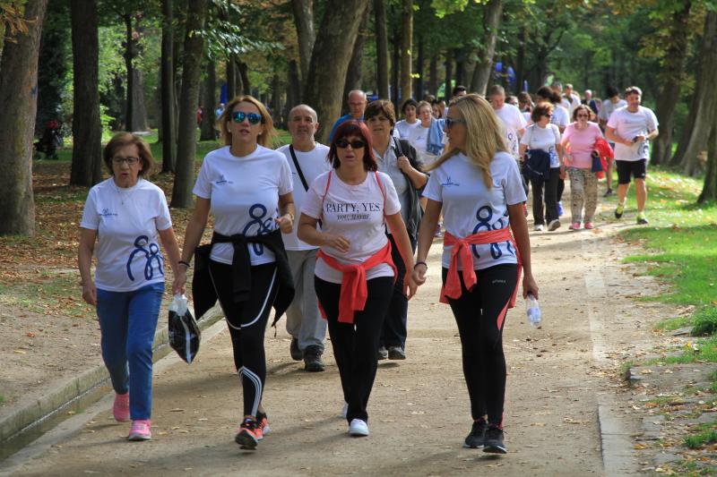 Más de 2.700 caminantes se suman a la Marcha Popular de Apadefim en Segovia