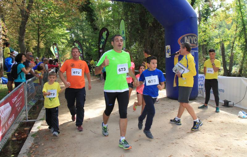 Carrera Correr en Familia del Sporting Segovia