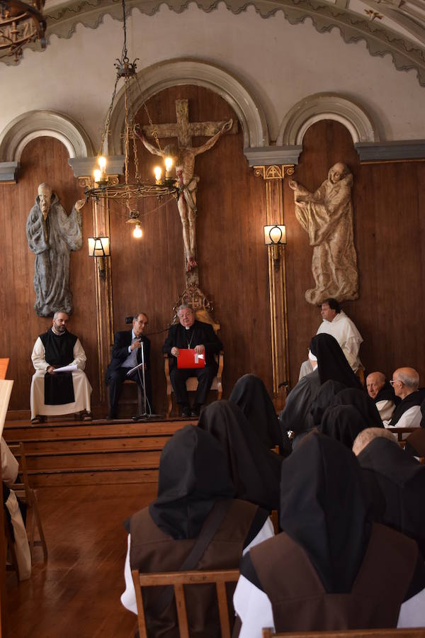 El obispo, Manuel Herrero, anima a los monjes y monjas a abrirse a la sociedad para que «la gente pueda entrever lo que somos y hacemos»