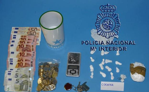 Dos detenidos por vender cocaína en un establecimiento de ocio de Burgos