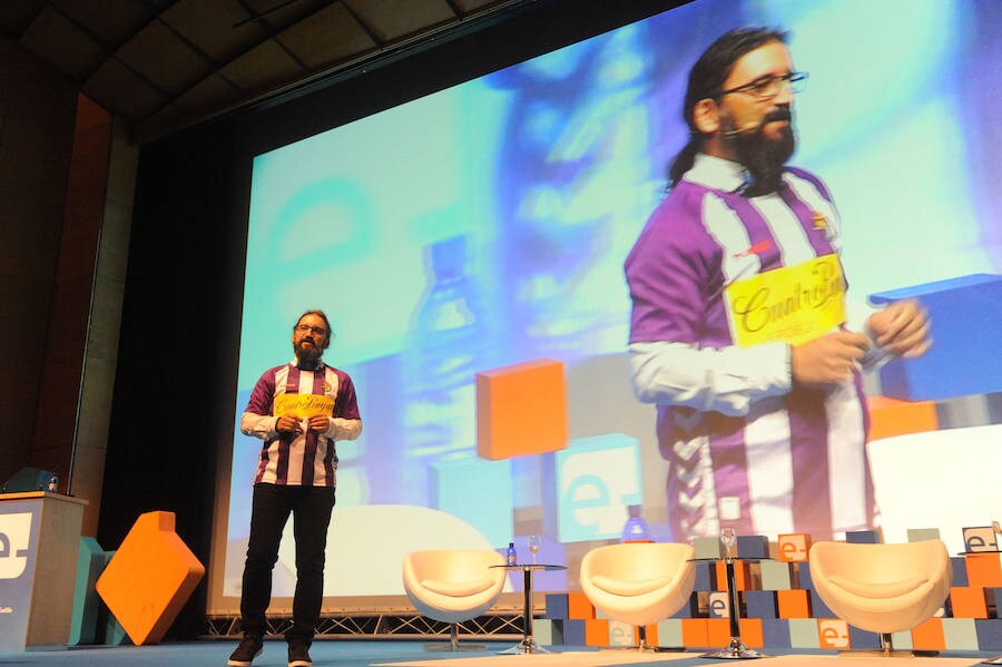 21 expertos desgranan en la Feria de Valladolid el futuro más inmediato del mundo digital en el ámbito laboral, educativo y familiar