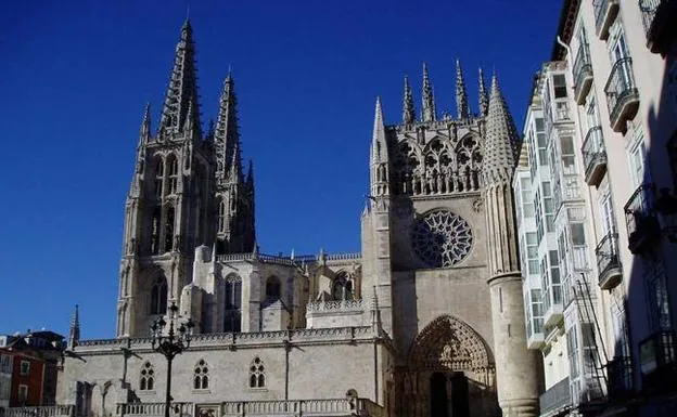 El Ayuntamiento de Burgos retira el título de Alcalde Honorario a Franco