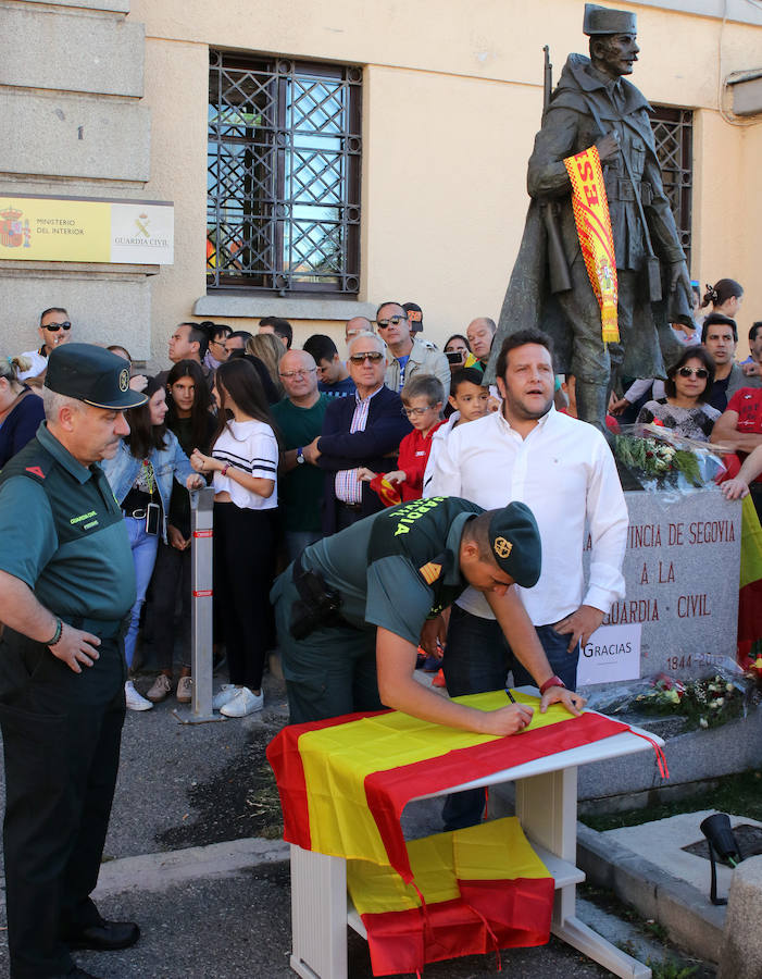 Concentración en apoyo a la Guardia Civil en Segovia