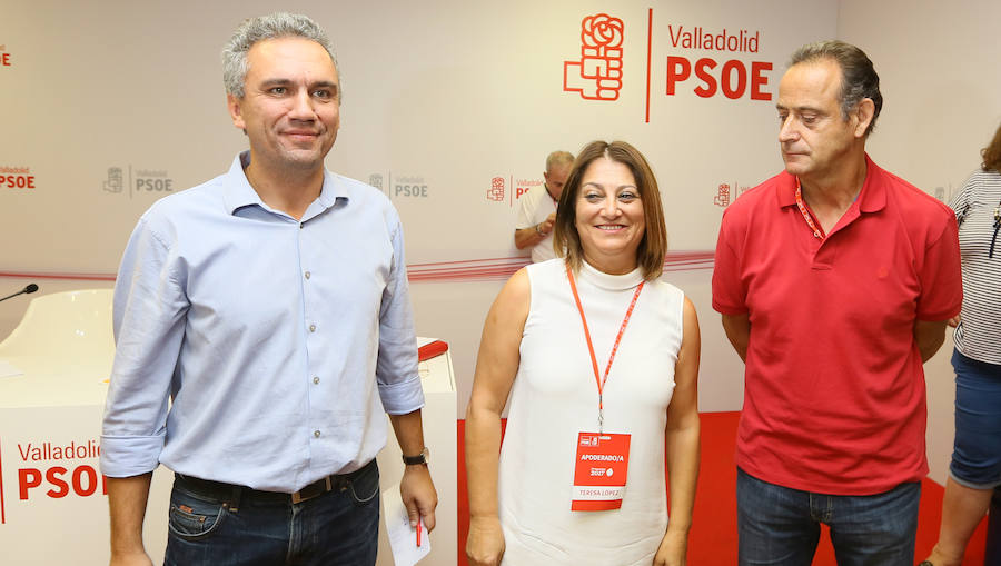 Teresa López celebra su victoria en las primarias del PSOE de Valladolid