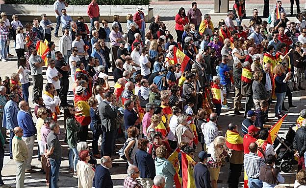 Concentrados este sábado en Palencia por la unidad de España.