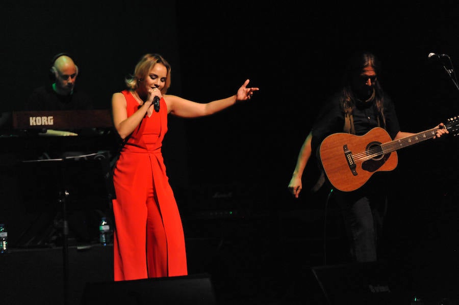 Concierto de Chenoa en el Teatro Zorrilla de Valladolid