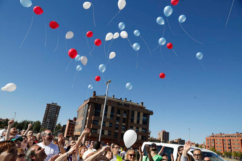 Más de 200 personas entre usuarios, residentes, familiares, voluntarios y personal del centro han participado en la caminata