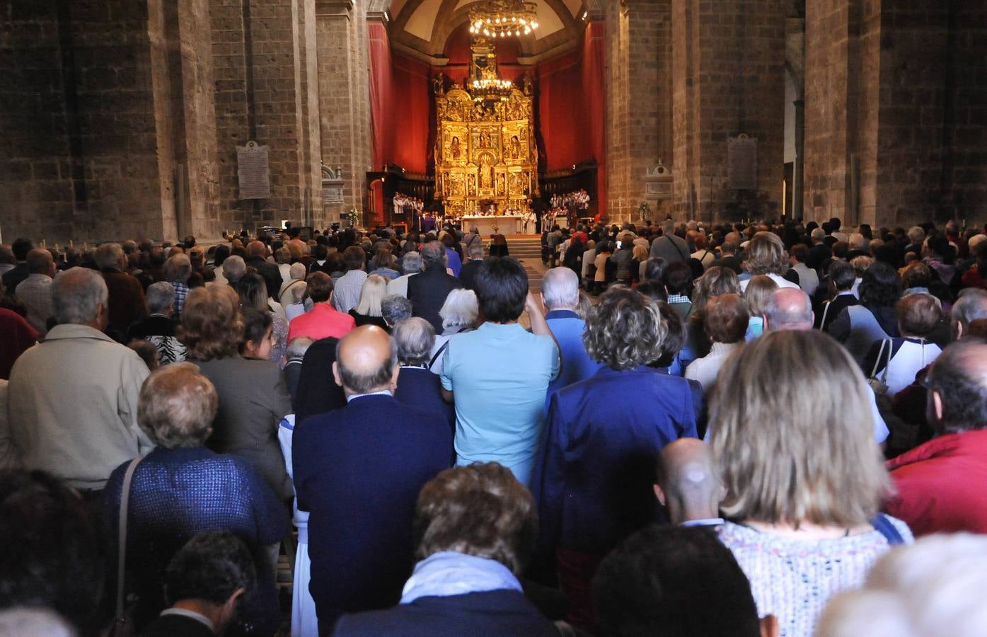 La Catedral acoge el funeral por Fernando García, rector del Seminario de Valladolid