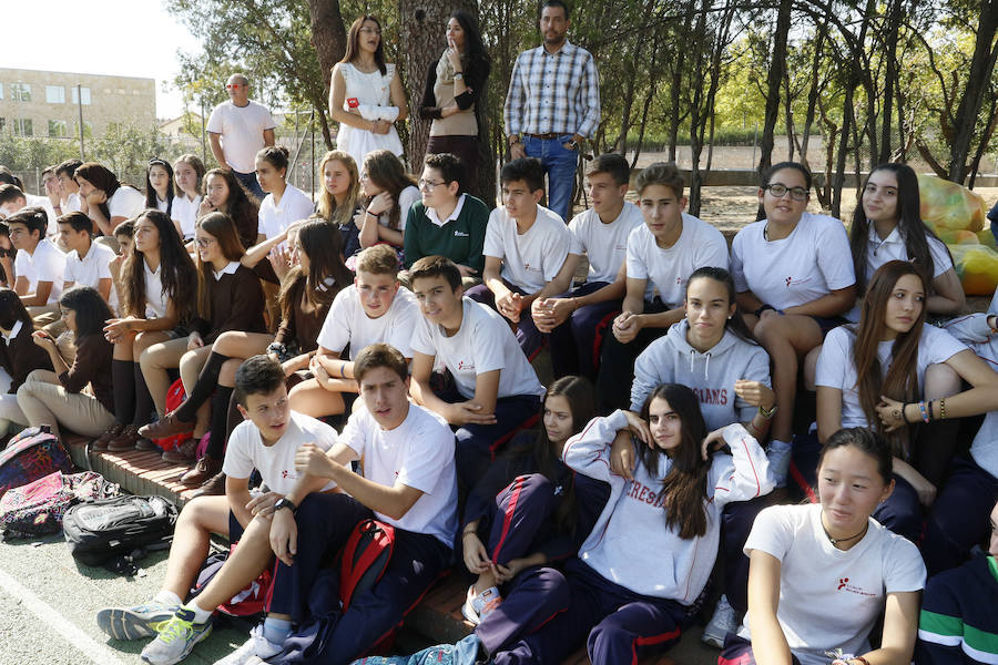 Los actos comenzaron con el tradicional pregón de apertura a cargo de los alumnos de segundo de Bachillerato.