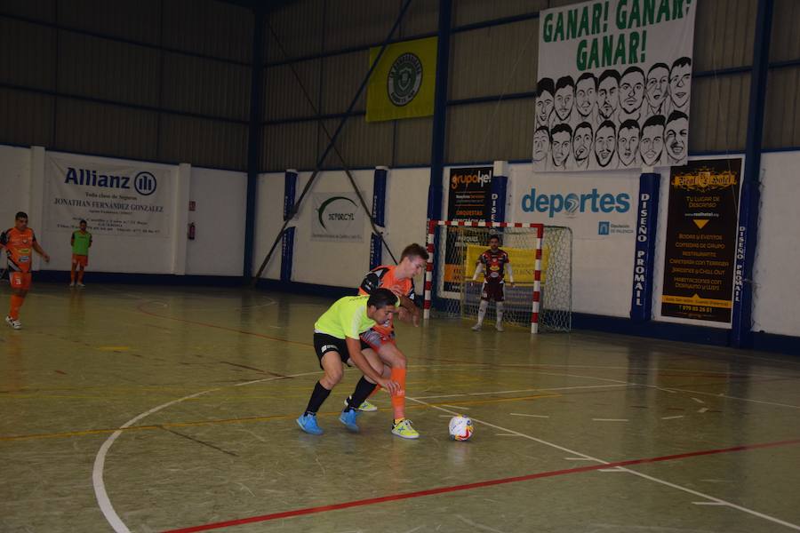 El equipo norteño ganó al equipo de primera división Ribera Navarra (6-4) y se clasificó así para octavos de fina para la copa del rey.