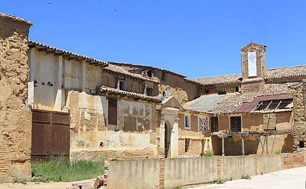 Monasterio de San Bernardino en Cuenca de Campos. 