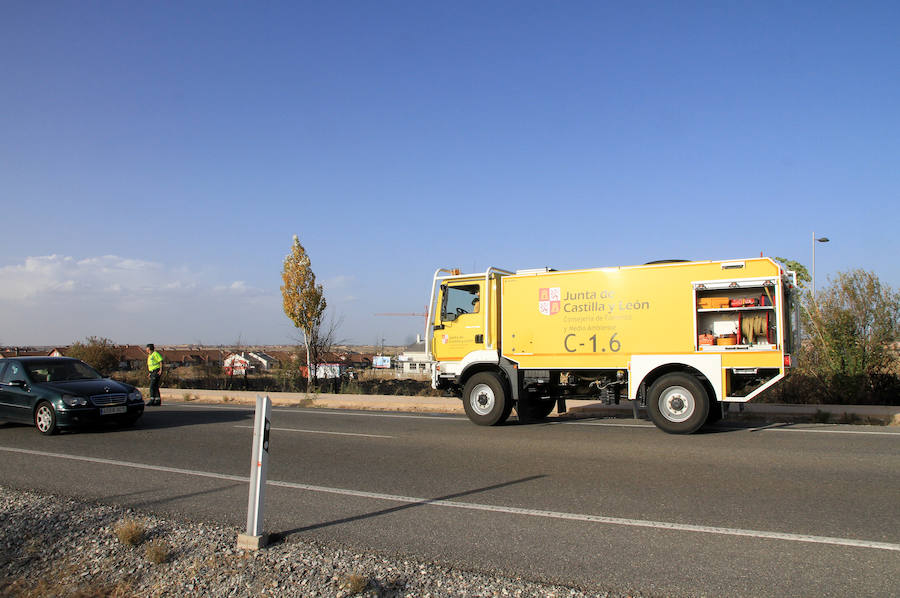 Incendio junto a la carretera de La Granja