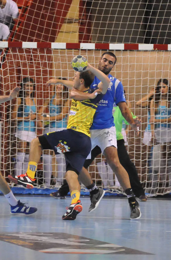 Atletico Valladolid 29-Bidasoa 28