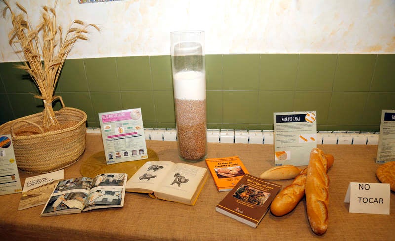 Los panaderos, el Centro Tecnológico del Cereal, El Norte de Castilla y la Diputación se unen para difundir las propiedades alimenticias del pan artesano que se elabora en la provincia