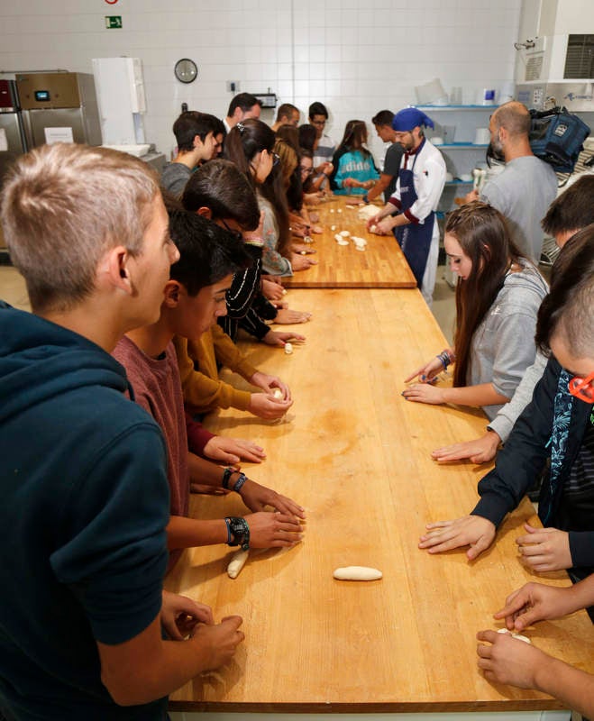 Los panaderos, el Centro Tecnológico del Cereal, El Norte de Castilla y la Diputación se unen para difundir las propiedades alimenticias del pan artesano que se elabora en la provincia