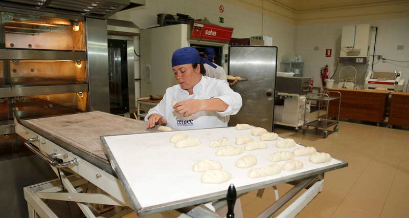 Los panaderos, el Centro Tecnológico del Cereal, El Norte de Castilla y la Diputación se unen para difundir las propiedades alimenticias del pan artesano que se elabora en la provincia