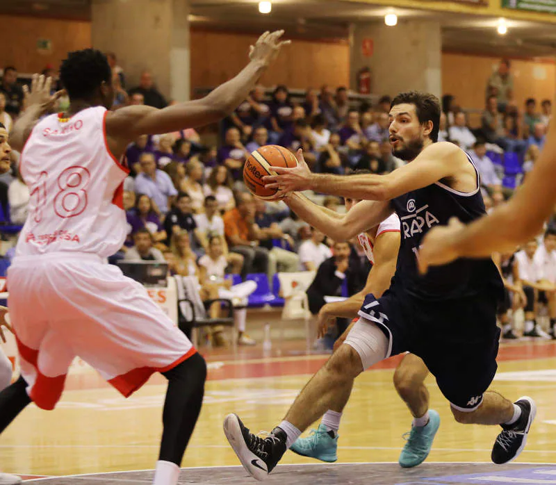 El equipo de Joaquín Prado pierde en casa y suma su cuarta derrota consecutiva en un inicio de temporada para olvidar