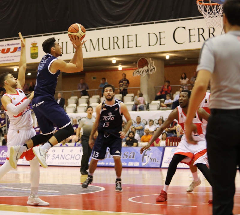 El equipo de Joaquín Prado pierde en casa y suma su cuarta derrota consecutiva en un inicio de temporada para olvidar