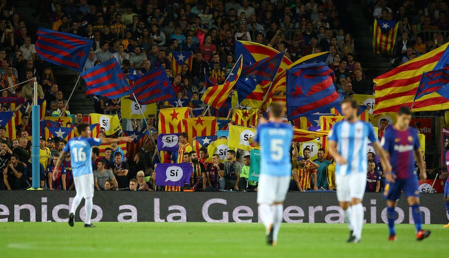 El FC Barcelona, líder de la clasificación, recibe a un Málaga, colista, que tratará de buscar la sorpresa como visitante. El cuadro culé, invicto esta temporada, busca despegarse del resto de perseguidores.