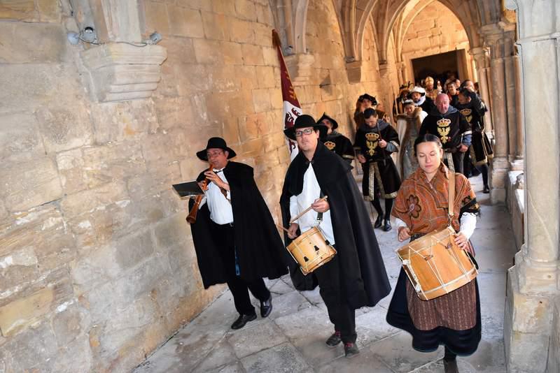 Aguilar de Campoo escenifica la visita que Carlos V realizó al monasterio de Santa María la Real en 1517