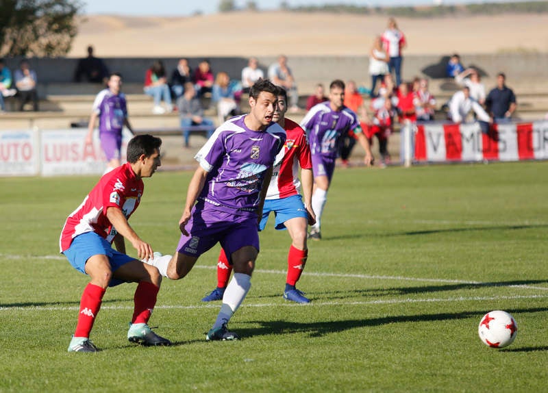 La falta de acierto de cara a gol castigó a los becerrileños con la quinta derrota de la temporada