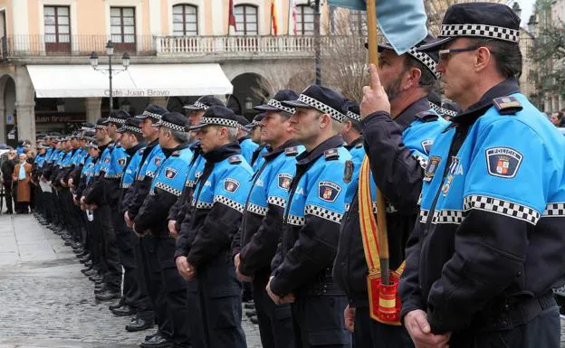 Policías locales de Segovia. 