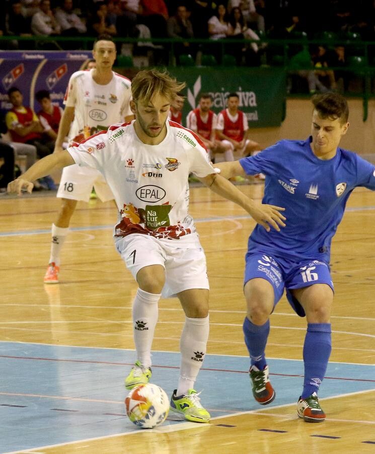 El conjunto que entrena Diego Garcimartín derrota al Santiago Futsal (5-2)