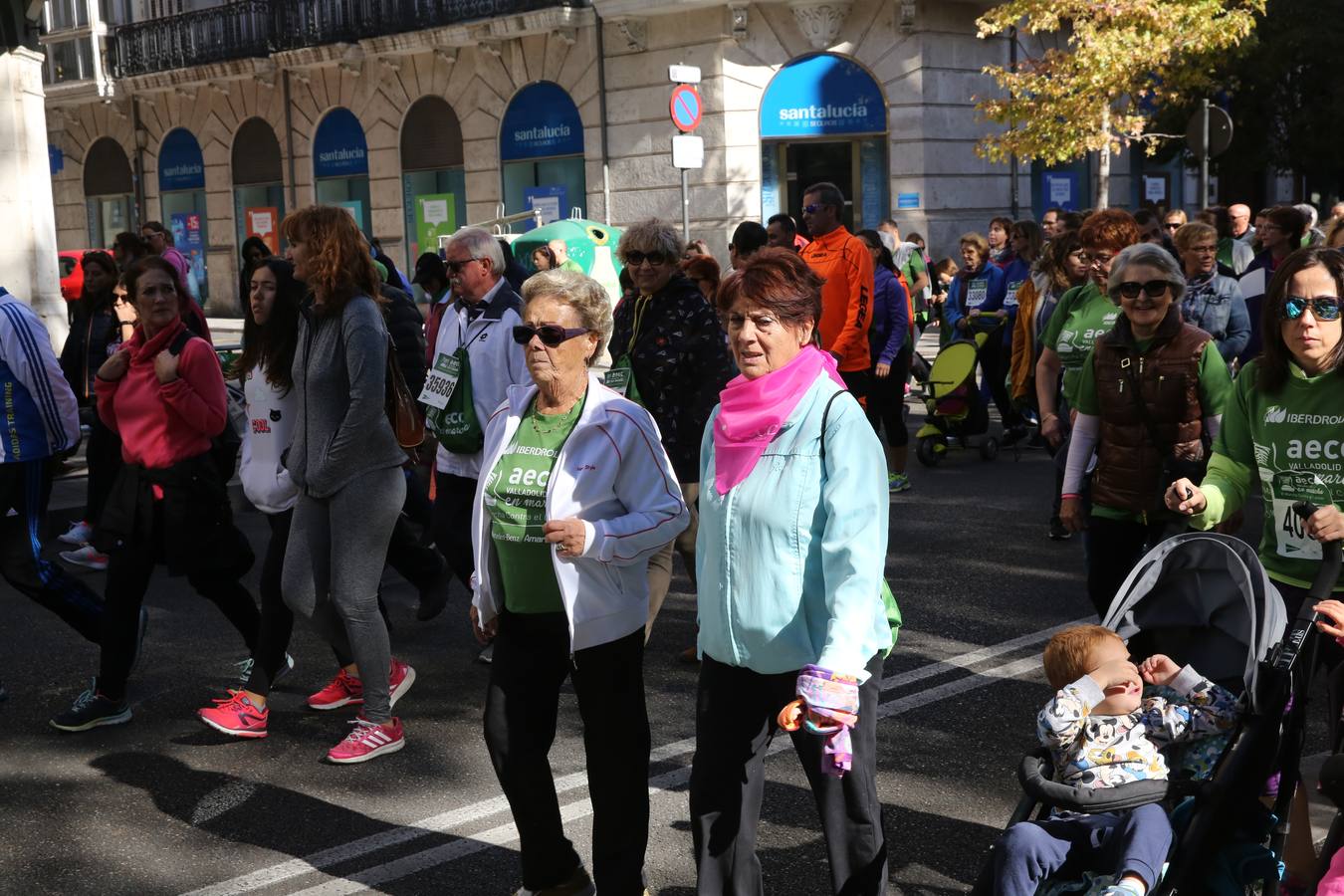 Miles de vallisoletanos se han vestido hoy de verde para salir a la calle en una marcha histórica