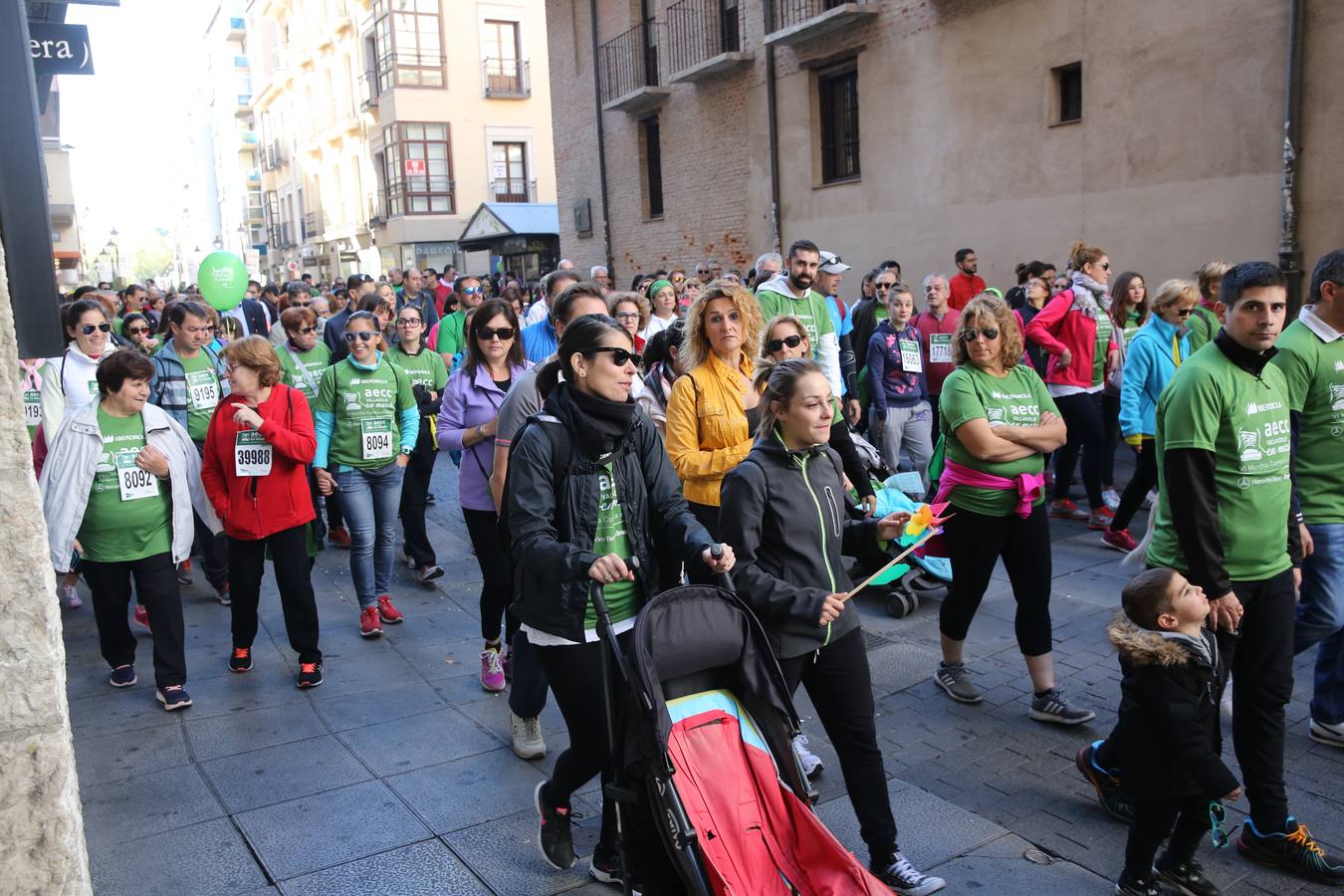 Miles de vallisoletanos se han vestido hoy de verde para salir a la calle en una marcha histórica