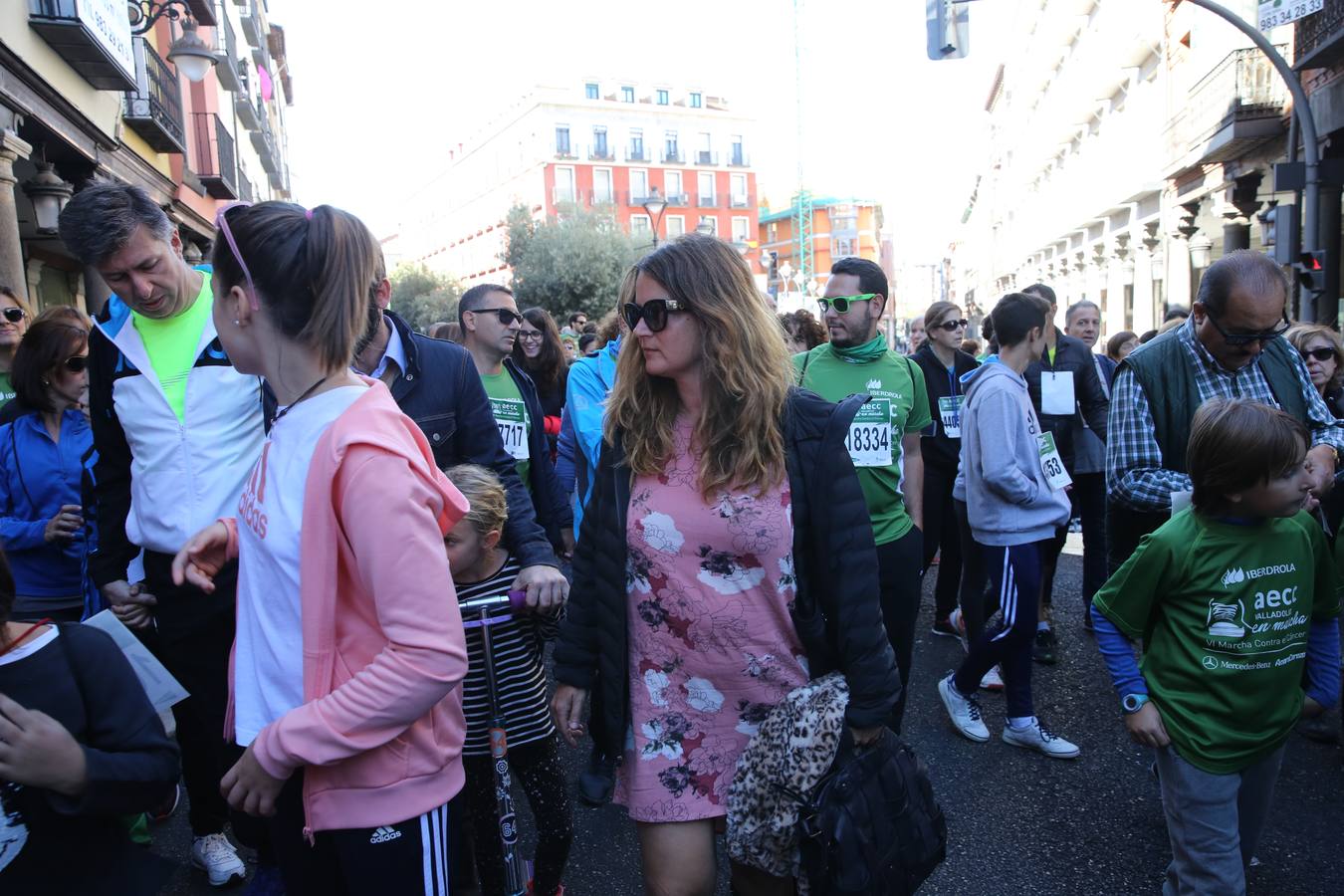 Miles de vallisoletanos se han vestido hoy de verde para salir a la calle en una marcha histórica