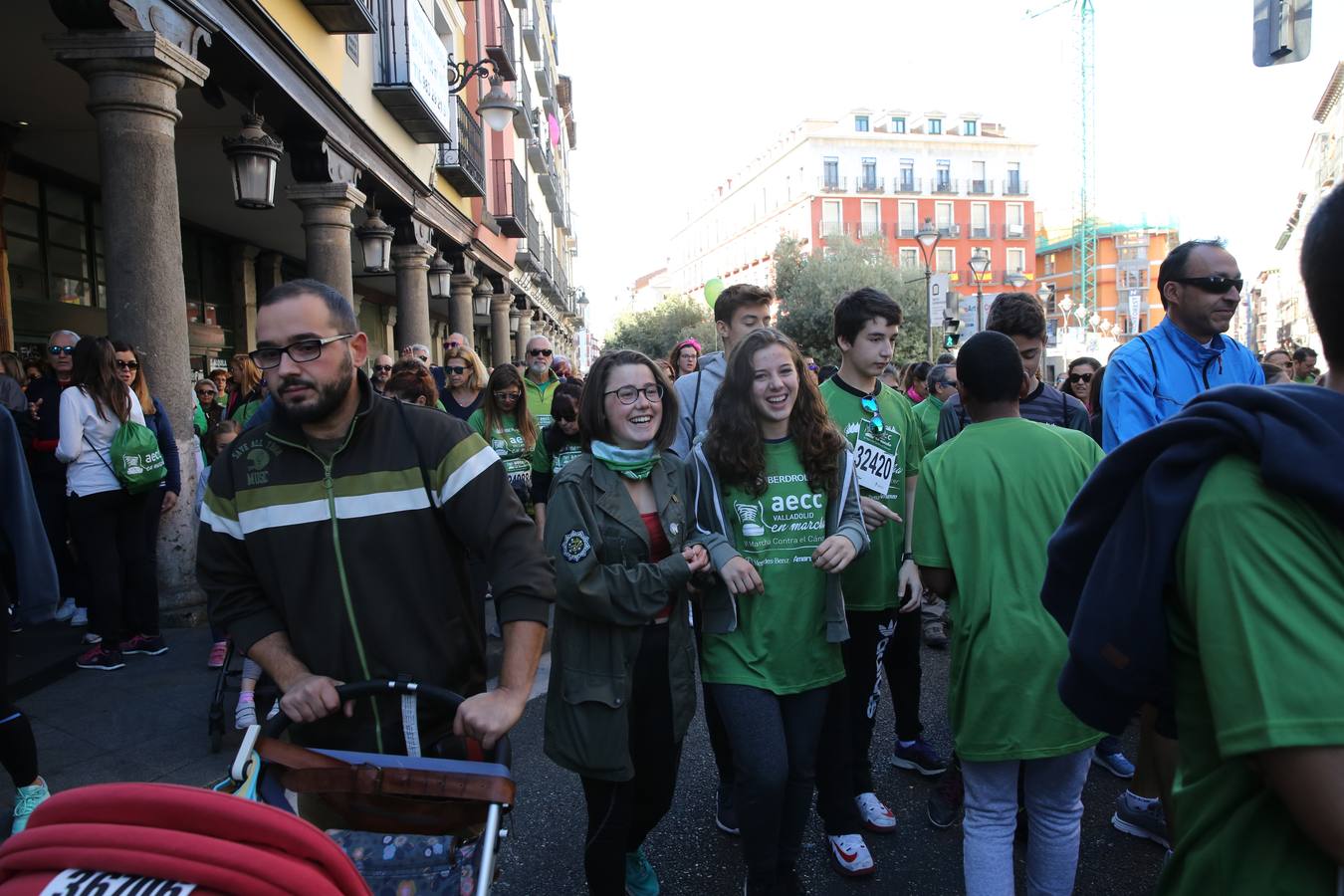 Miles de vallisoletanos se han vestido hoy de verde para salir a la calle en una marcha histórica
