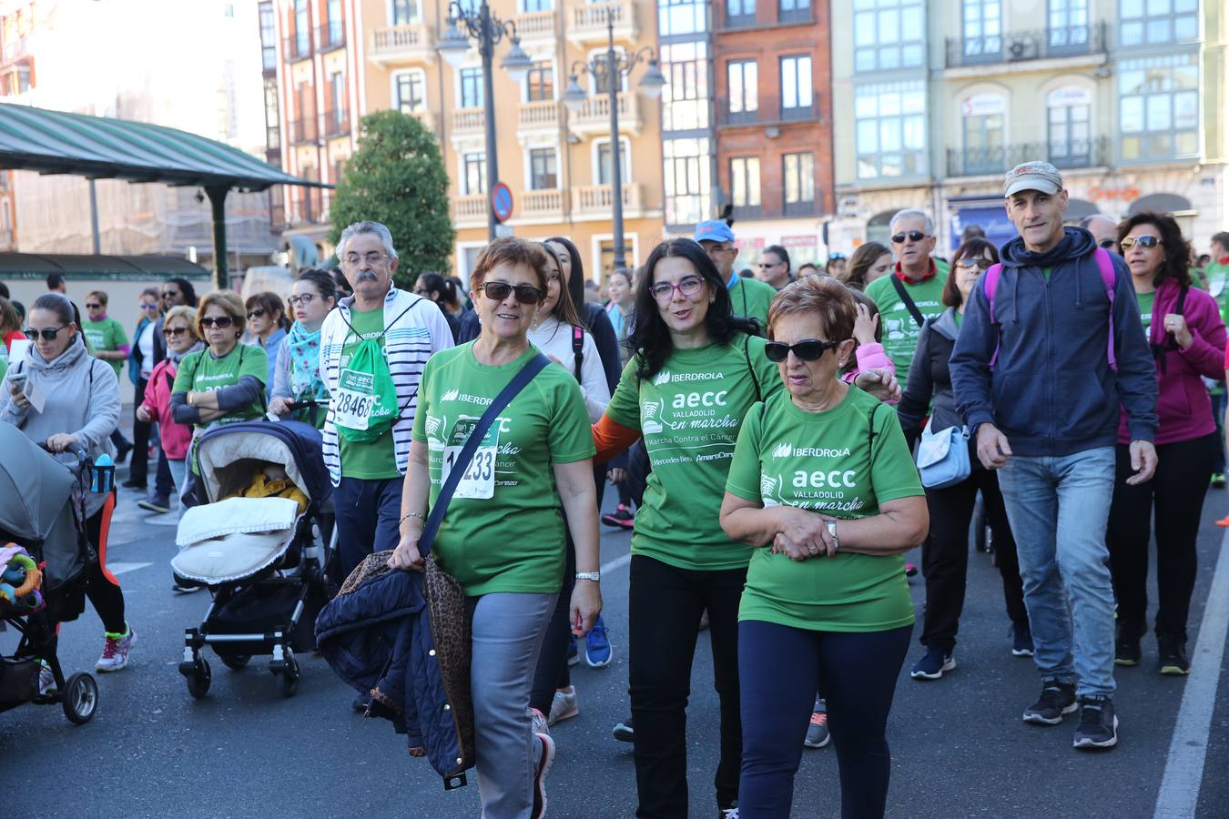 Miles de vallisoletanos se han vestido hoy de verde para salir a la calle en una marcha histórica