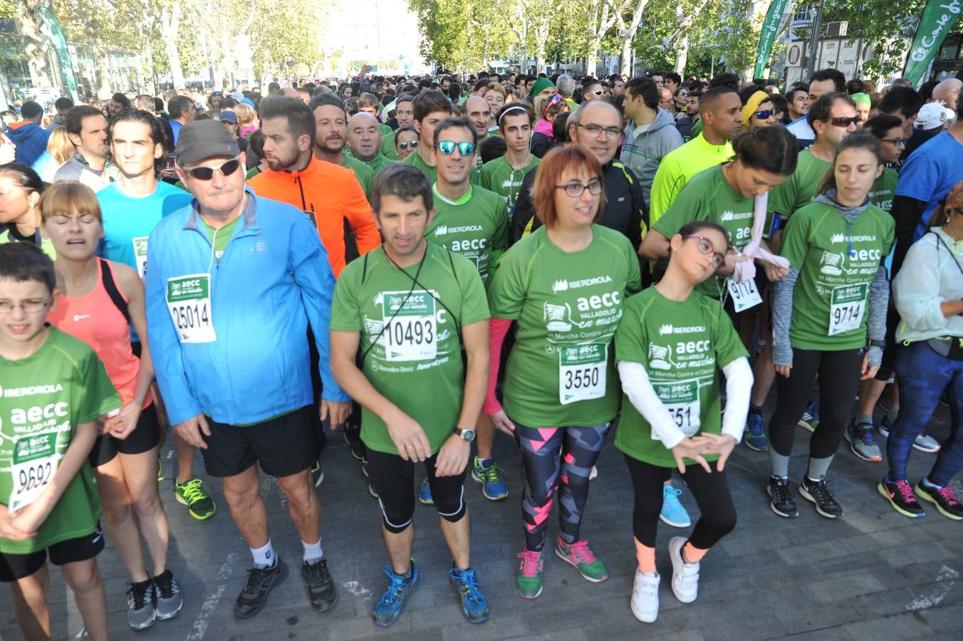 Miles de vallisoletanos se han vestido hoy de verde para salir a la calle en una marcha histórica