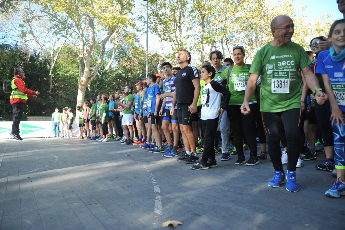 Miles de vallisoletanos se han vestido hoy de verde para salir a la calle en una marcha histórica