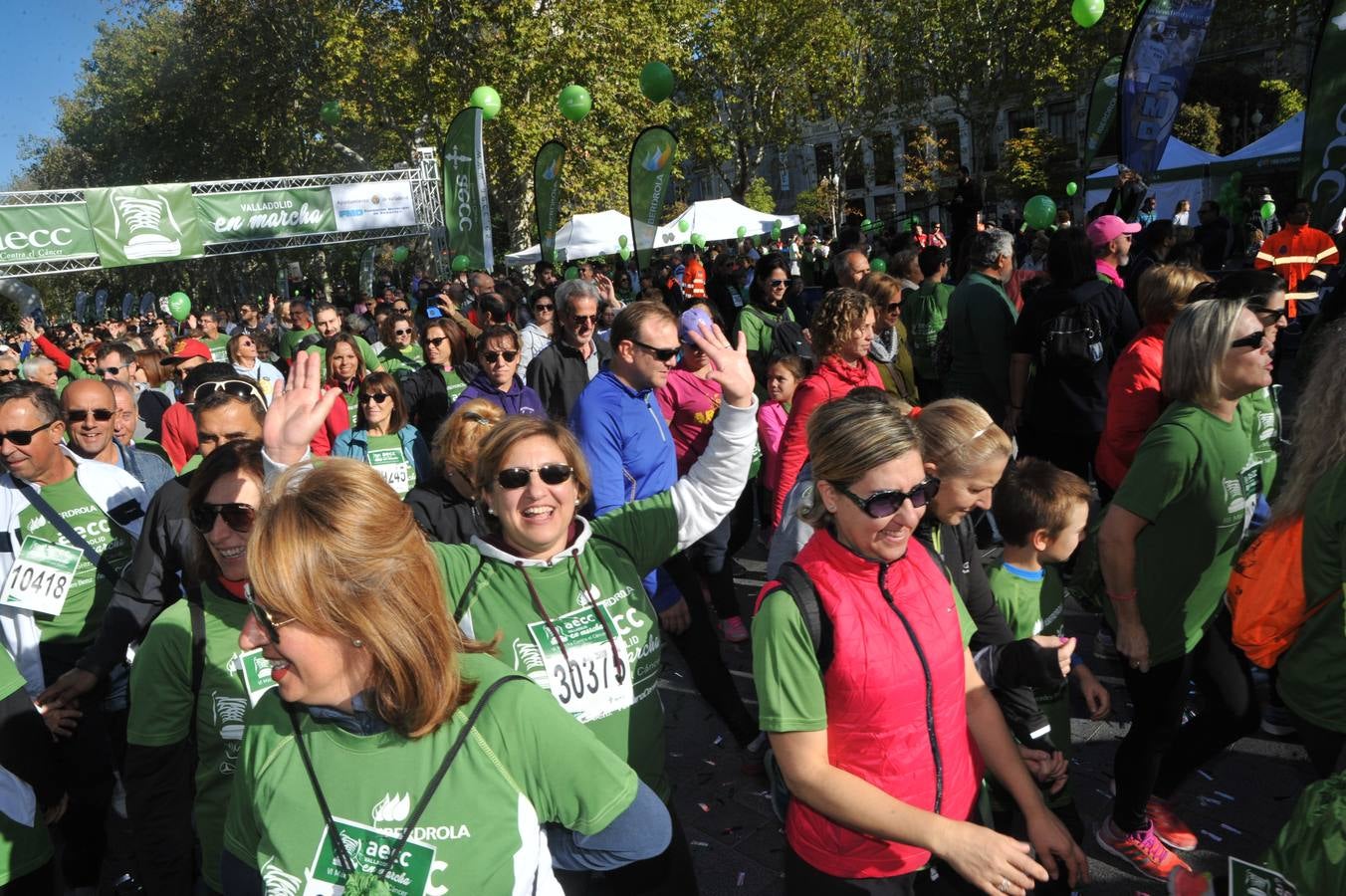 Miles de vallisoletanos se han vestido hoy de verde para salir a la calle en una marcha histórica