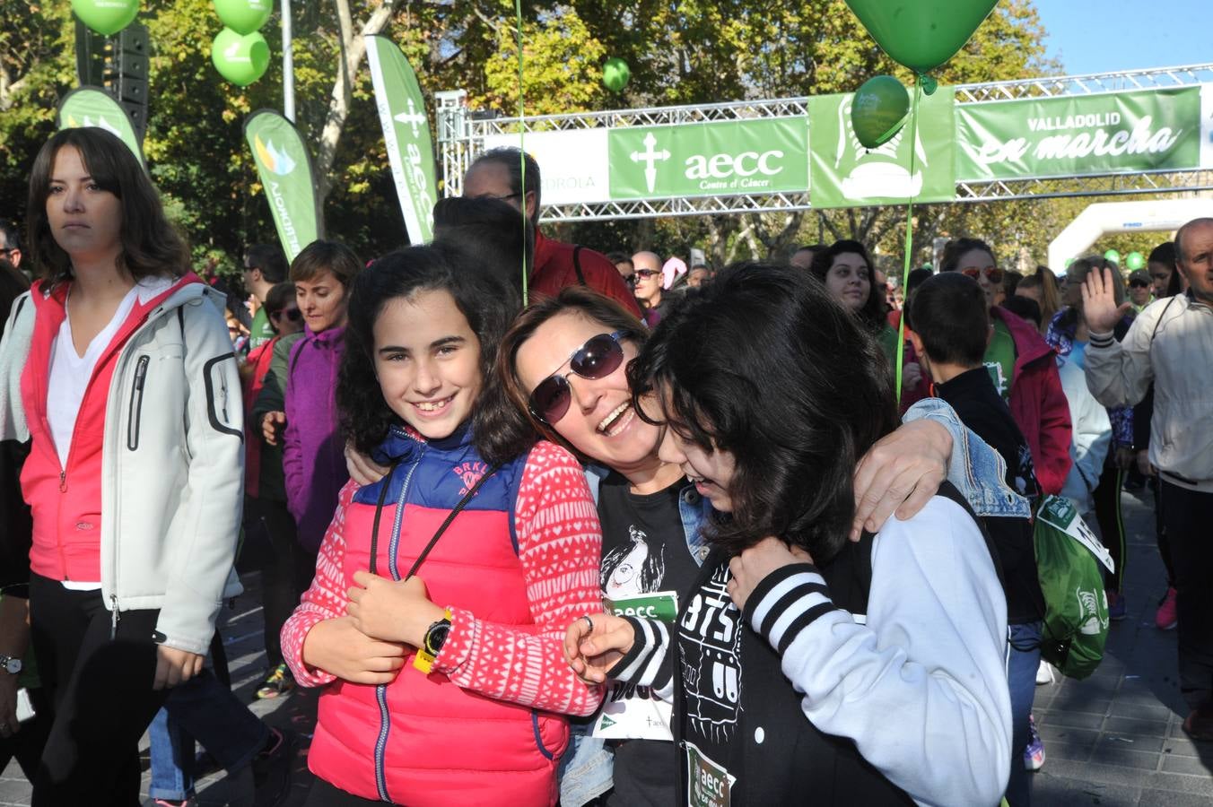 Miles de vallisoletanos se han vestido hoy de verde para salir a la calle en una marcha histórica