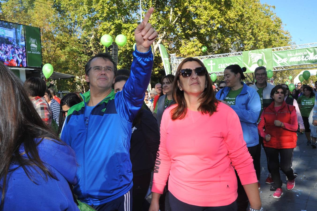 Miles de vallisoletanos se han vestido hoy de verde para salir a la calle en una marcha histórica