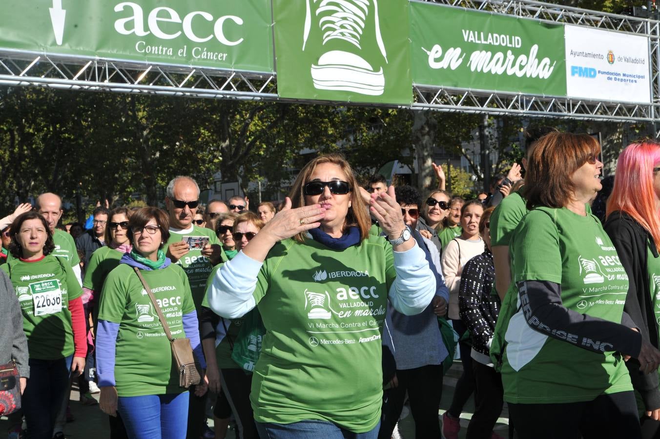 Miles de vallisoletanos se han vestido hoy de verde para salir a la calle en una marcha histórica