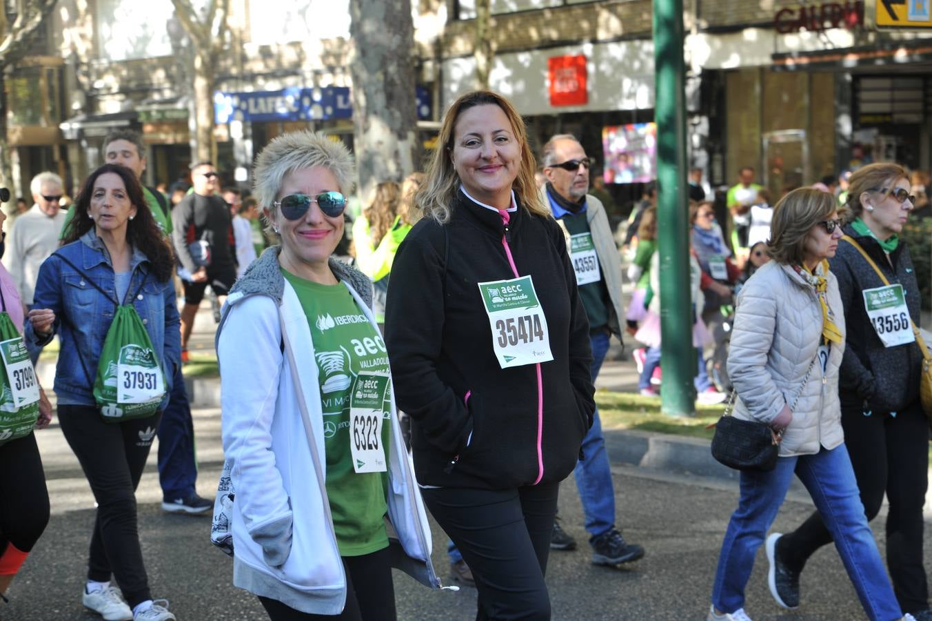 Miles de vallisoletanos se han vestido hoy de verde para salir a la calle en una marcha histórica