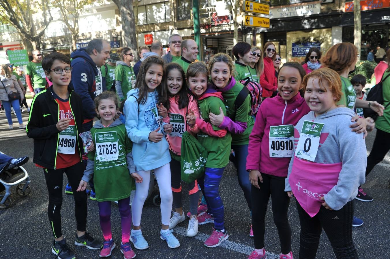 Miles de vallisoletanos se han vestido hoy de verde para salir a la calle en una marcha histórica