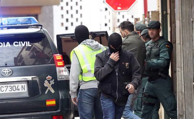 Un yihadista detenido por la Guardia Civil.