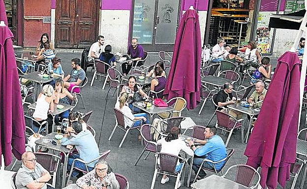 Terrazas de la zona de la Catedral.