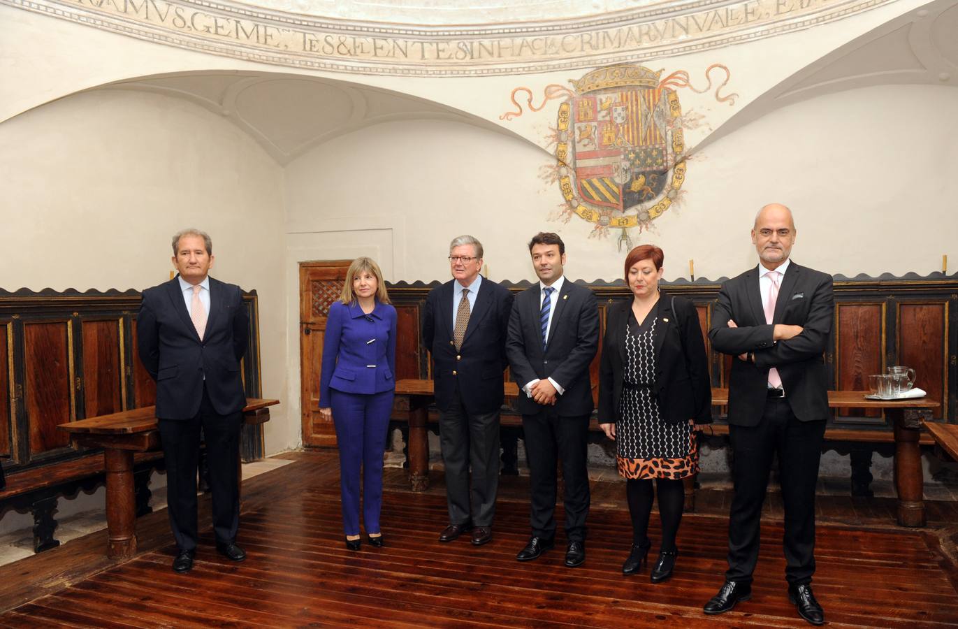 El Real Sitio de Santa Clara exhibe en su capilla dorada tapices y piezas de gran valor histórico y artístico de su paso por la localidad vallisoletana