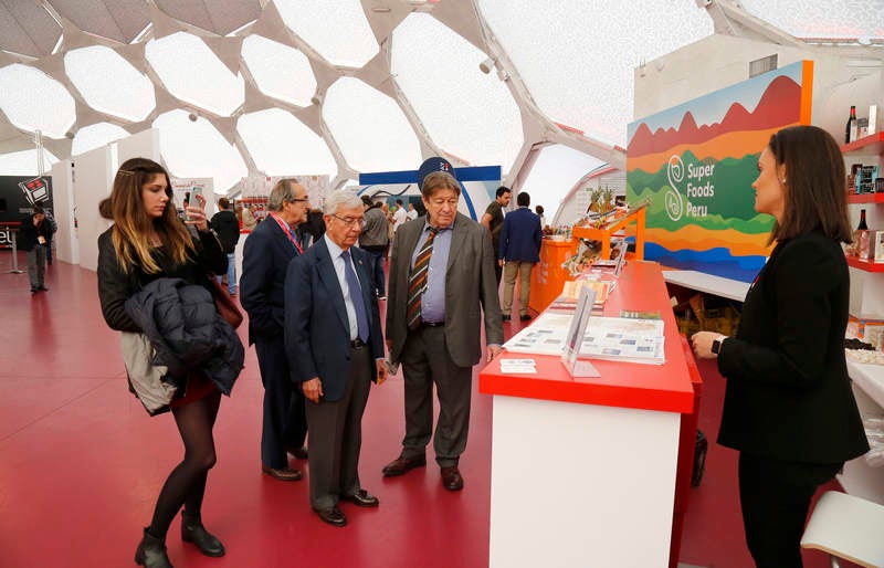 Nueve productores palentinos organizan degustaciones en el mayor 'show cooking' del mundo, que se está llevando a cabo en Valladolid