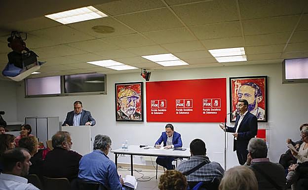 Fernando Vegas yFernandoPablos, en pleno debate.