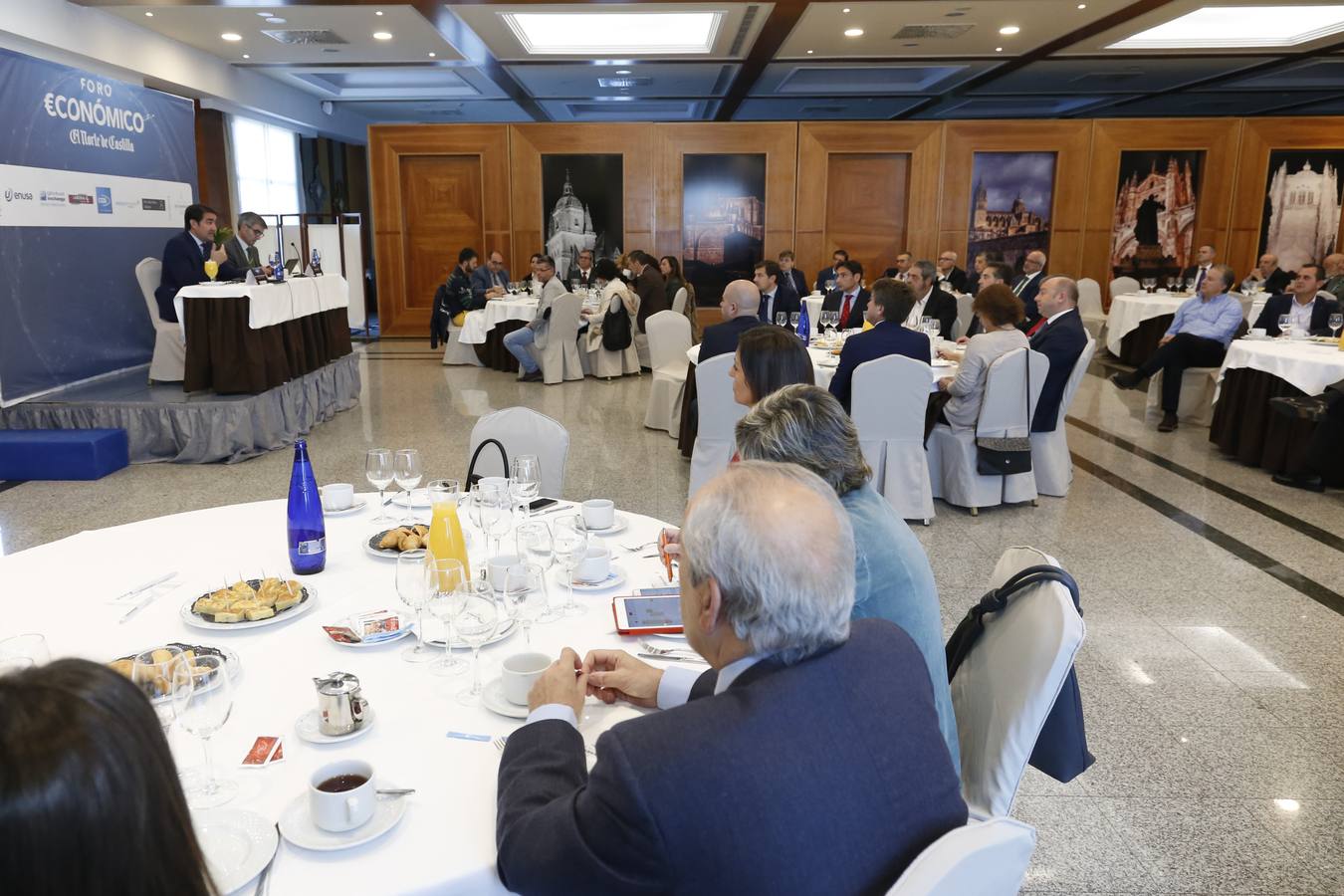 El consejero de Fomento y Medio Ambiente de la Junta presumió de que Castilla y León inició las políticas de regeneración urbana «antes que nadie en España»