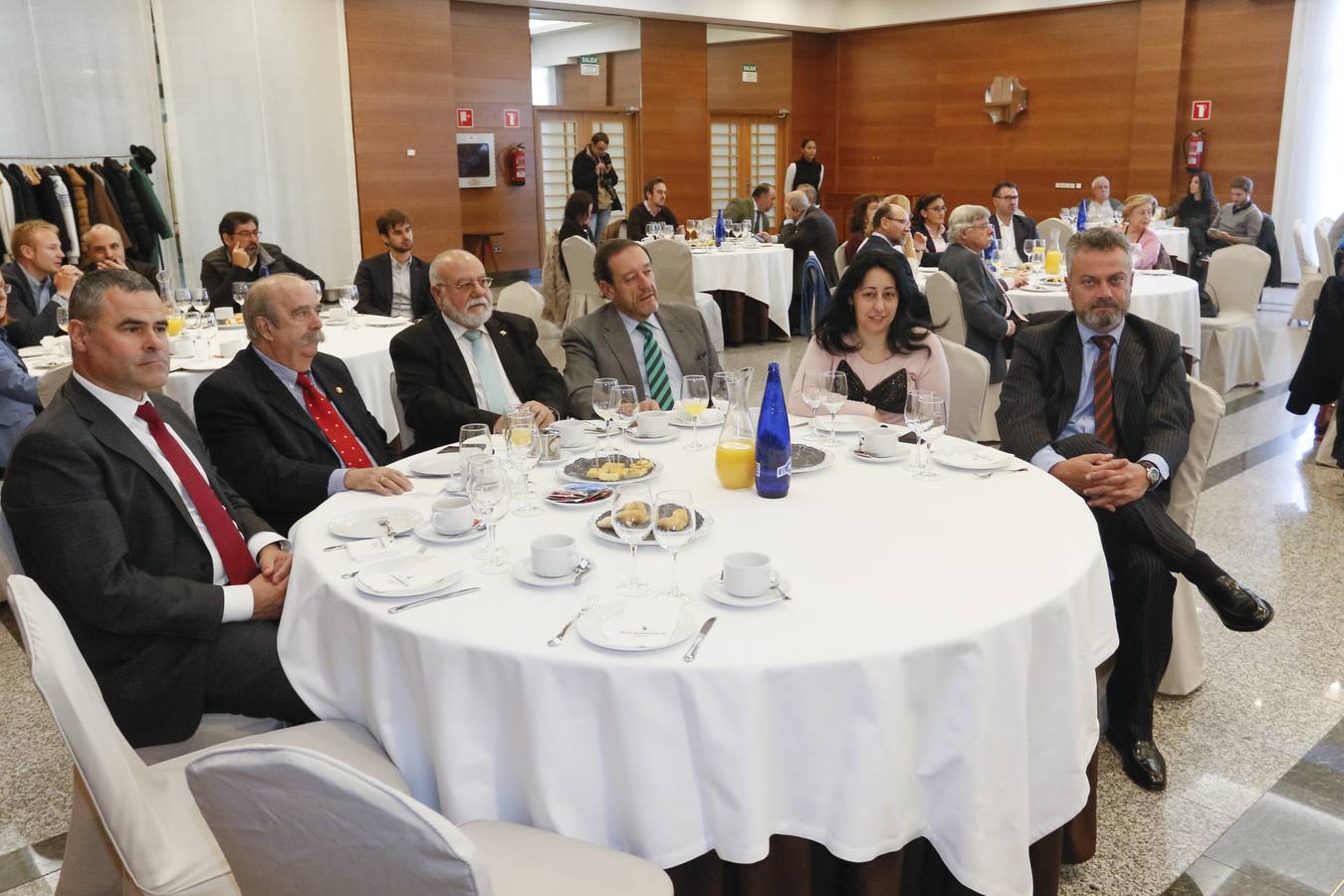 El consejero de Fomento y Medio Ambiente de la Junta presumió de que Castilla y León inició las políticas de regeneración urbana «antes que nadie en España»